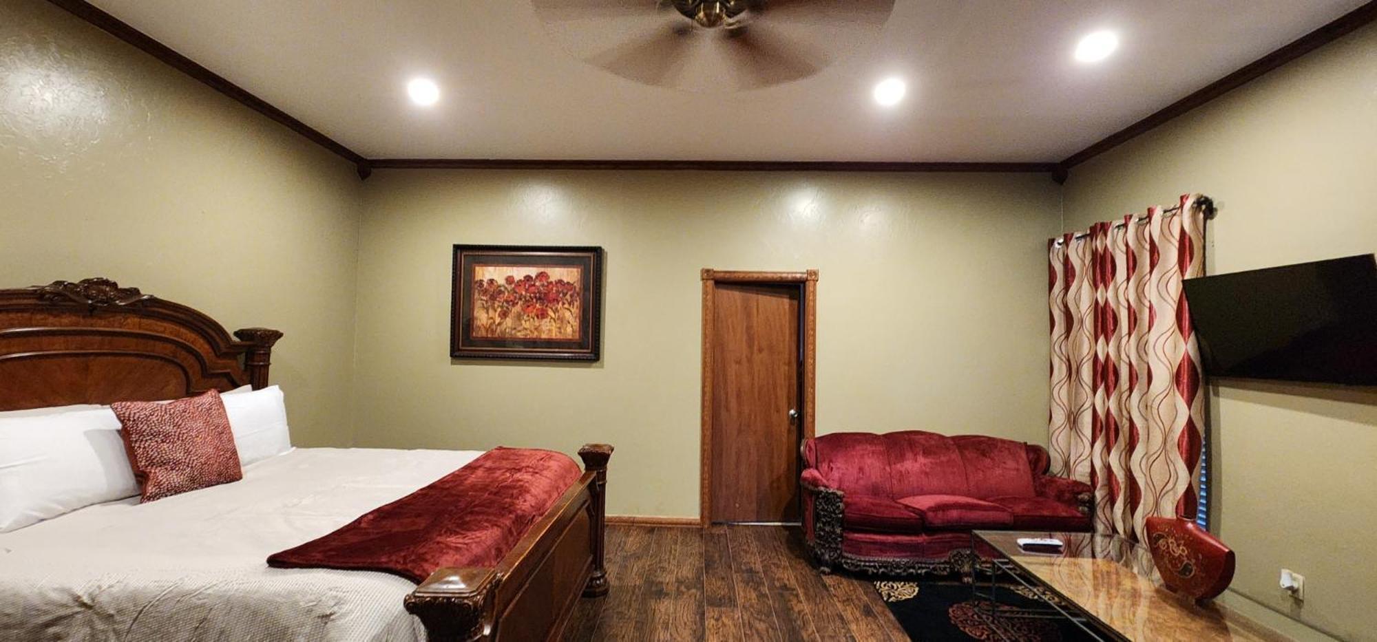 The Whispering Pines Inn Norman Bagian luar foto