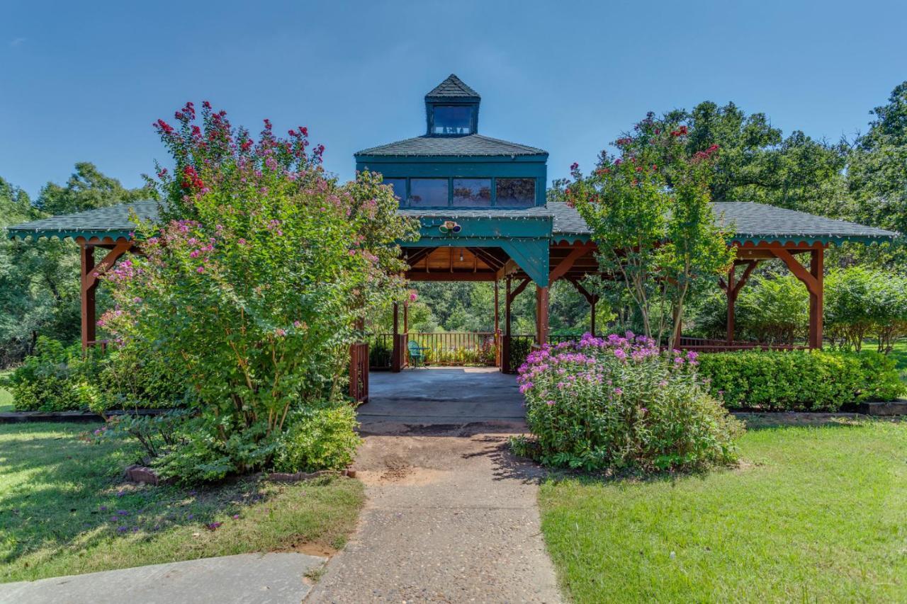 The Whispering Pines Inn Norman Bagian luar foto
