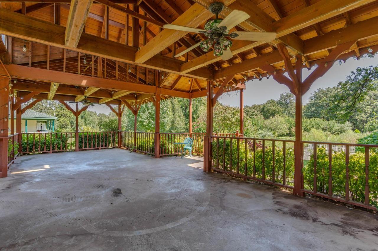 The Whispering Pines Inn Norman Bagian luar foto